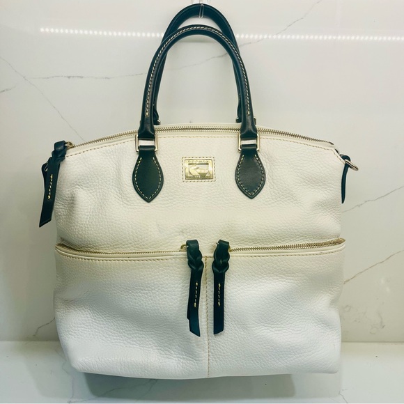 Dooney & Bourke Pebbled Leather Satche/Crossbody